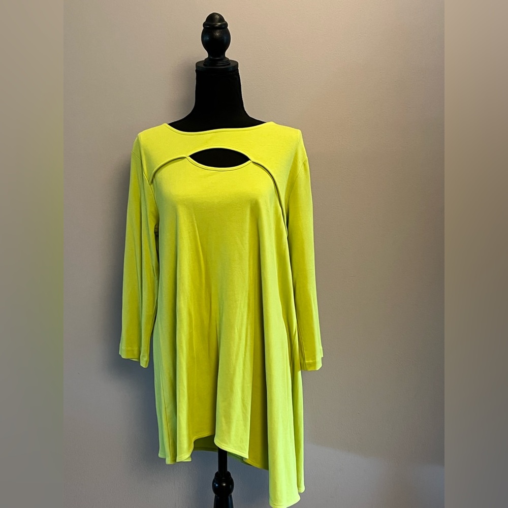 Joan Vass Size L Chartreuse Keyhole Tunic